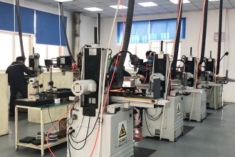 グラインダこうじょう